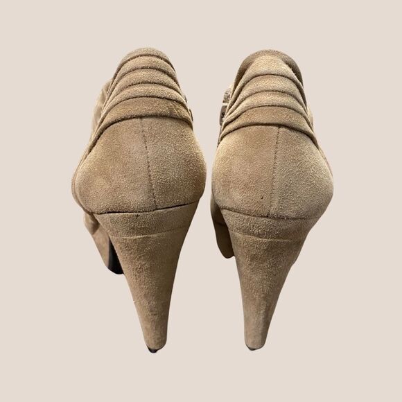 Me Too Tan Suede Platform Ankle Booties 7 - Picture 4 of 5